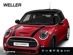 Chili red (rot) Gebraucht 2018 Mini Cooper S Kleinwagen | 16.450 € (Guter Preis)