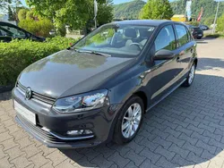 Uranograu Gebraucht 2015 VW Polo Comfortline Kleinwagen | 12.990 € (Fairer Preis)