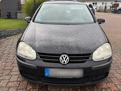 Schwarz Gebraucht 2005 VW Golf V Kleinwagen | 1.000 € (Guter Preis)