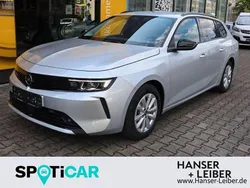 Kristall silber Gebraucht 2024 Opel Astra Enjoy Kombi | 22.970 € (Guter Preis)