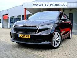 Schwarz Gebraucht 2021 Skoda Enyaq iV First Edition SUV | 21.949 € (Fairer Preis)