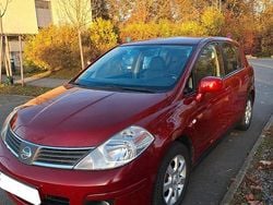 Rot Gebraucht 2008 Nissan Tiida Limousine | 3.750 € (Fairer Preis)