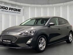 Grau Gebraucht 2021 Ford Focus Cool & Connect Limousine | 18.390 € (Etwas zu teuer)