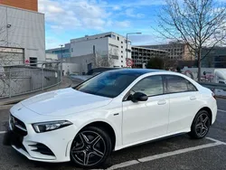 Weiß Gebraucht 2021 Mercedes A250 AMG line Limousine | 29.200 € (Fairer Preis)
