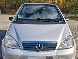 Silber Gebraucht 2000 Mercedes A160 Kleinwagen | 1.850 € (Fairer Preis)