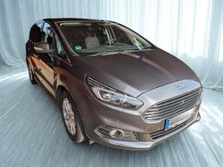 Grau Gebraucht 2016 Ford S-MAX Titanium Van / Kleinbus | 14.500 € (Fairer Preis)