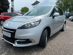 Grau Gebraucht 2012 Renault Scénic III Dynamique Van / Kleinbus | 5.450 € (Guter Preis)