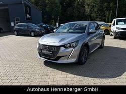 Grau Gebraucht 2021 Peugeot e-208 Allure Kleinwagen | 16.490 € (Fairer Preis)
