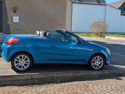 Blau Gebraucht 2005 Opel Tigra Cosmo Cabrio | 2.300 € (Fairer Preis)