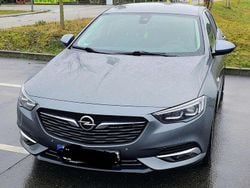Grau Gebraucht 2018 Opel Insignia Dynamic Kleinwagen | 13.200 € (Superpreis)