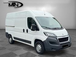 Weiß Gebraucht 2016 Peugeot Boxer Van | 13.990 € (Guter Preis)