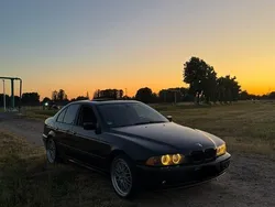 Schwarz Gebraucht 2002 BMW 520 Sport Line Limousine | 14.000 €