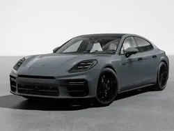 Schiefergrau neo Neu 2025 Porsche Panamera Turbo E-Hybrid Limousine | 234.788 € (Etwas zu teuer)