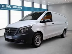 Weiß Gebraucht 2022 Mercedes Vito Van / Kleinbus | 35.850 € (Guter Preis)