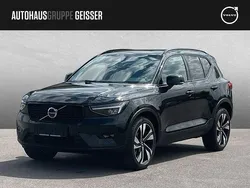 Onyx schwarz Gebraucht 2023 Volvo XC40 Plus SUV | 34.890 € (Teuer)