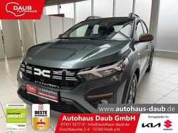 Oxidgrün Gebraucht 2024 Dacia Sandero Stepway Limousine | 17.490 € (Fairer Preis)