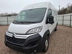 Weiß Gebraucht 2023 Citroën Jumper Van / Kleinbus | 22.500 € (Fairer Preis)