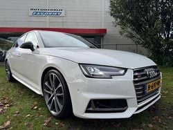 Weiß Gebraucht 2018 Audi A4 Proline Limousine | 34.492 €