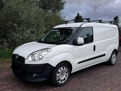 Weiß Gebraucht 2012 Fiat Doblò Van / Kleinbus | 4.950 € (Fairer Preis)