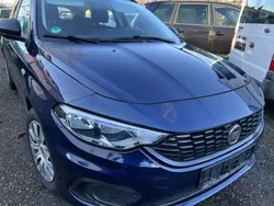 Blau Gebraucht 2017 Fiat Tipo Easy Kombi | 10.150 € (Fairer Preis)