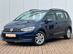 Blau Gebraucht 2020 VW Touran Comfortline Van / Kleinbus | 23.790 € (Fairer Preis)
