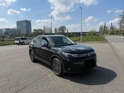 Schwarz Gebraucht 2024 VW Tiguan SUV | 39.800 € (Superpreis)
