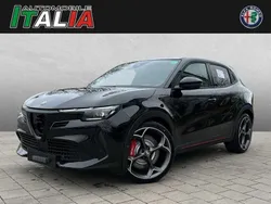 Schwarz Neu 2025 Alfa Romeo Junior Veloce Limousine | 54.399 € (Etwas zu teuer)