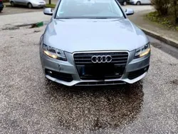 Silber Gebraucht 2009 Audi A4 Ambiente Limousine | 5.000 € (Superpreis)