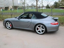 Grau Gebraucht 2005 Porsche 911 Carrera Cabriolet Cabrio | 61.900 € (Teuer)