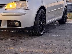 Silber Gebraucht 2006 VW Golf Limousine | 2.450 € (Fairer Preis)