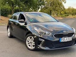 Schwarz Gebraucht 2019 Kia Ceed Vision Limousine | 13.800 € (Fairer Preis)