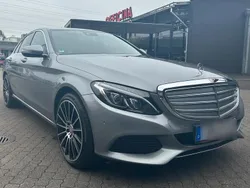 Grau Gebraucht 2017 Mercedes C250 Limousine | 22.000 € (Fairer Preis)