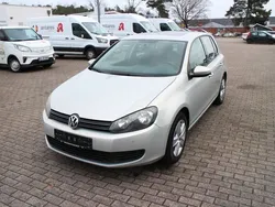 Silber Gebraucht 2009 VW Golf VI Comfortline Limousine | 4.650 € (Fairer Preis)
