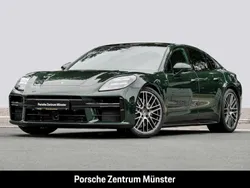 Porsche Panamera 4