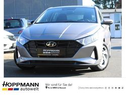 Grau Gebraucht 2021 Hyundai i20 Essential Kleinwagen | 18.990 € (Teuer)