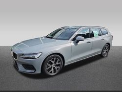 Vapour grey / metallic Gebraucht 2023 Volvo V60 Core Kombi | 33.998 € (Teuer)