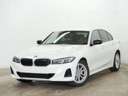 Weiß Gebraucht 2024 BMW 318 Performance Limousine | 32.380 € (Superpreis)