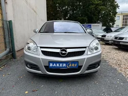 Silber Gebraucht 2006 Opel Vectra Edition Limousine | 4.990 €