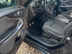 Schwarz Gebraucht 2014 Opel Zafira Van / Kleinbus | 10.100 €
