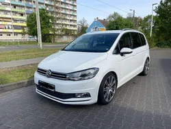 Weiß Gebraucht 2024 VW Touran Highline Van / Kleinbus | 18.000 € (Superpreis)