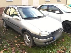 Silber Gebraucht 1997 Opel Corsa Kleinwagen | 350 € (Superpreis)