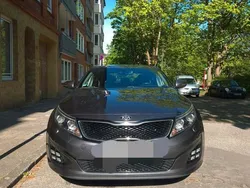 Schwarz Gebraucht 2015 Kia Optima Spirit Limousine | 13.000 € (Fairer Preis)