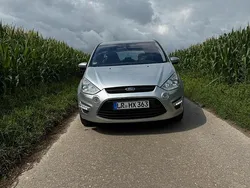 Silber Gebraucht 2012 Ford S-MAX S Van / Kleinbus | 12.000 € (Teuer)
