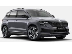 Graphitegrau metallic Neu 2025 Skoda Karoq SportLine SUV | 44.990 € (Etwas zu teuer)
