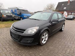 Schwarz Gebraucht 2005 Opel Astra Limousine | 1.000 € (Guter Preis)