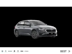 Graphitegrau metallic Neu 2025 Skoda Scala Tour Kleinwagen | 30.390 € (Teuer)
