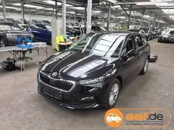 Schwarz Gebraucht 2023 Skoda Scala Ambition Kleinwagen | 18.950 € (Guter Preis)