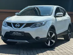 Weiß Gebraucht 2015 Nissan Qashqai SUV | 11.980 € (Fairer Preis)