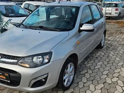 Silber Gebraucht 2016 Lada Kalina Kleinwagen | 3.190 € (Fairer Preis)