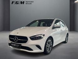 Weiß Gebraucht 2024 Mercedes B180 Progressive Van / Kleinbus | 29.870 € (Guter Preis)